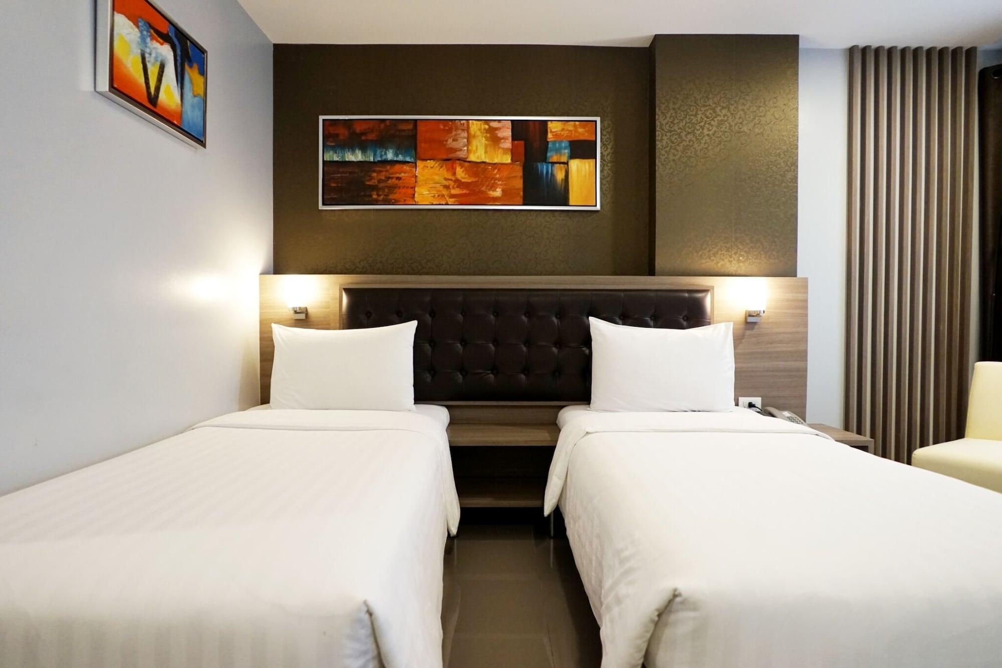 Picnic Hotel Bangkok - Rang Nam Exterior photo